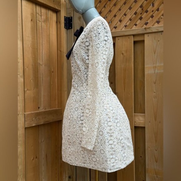 🆕 BRONX & BANCO 🧿 NWOT Courtney Long Sleeve White Lace Mini Dress, Sz L US 8 - Picture 5 of 15